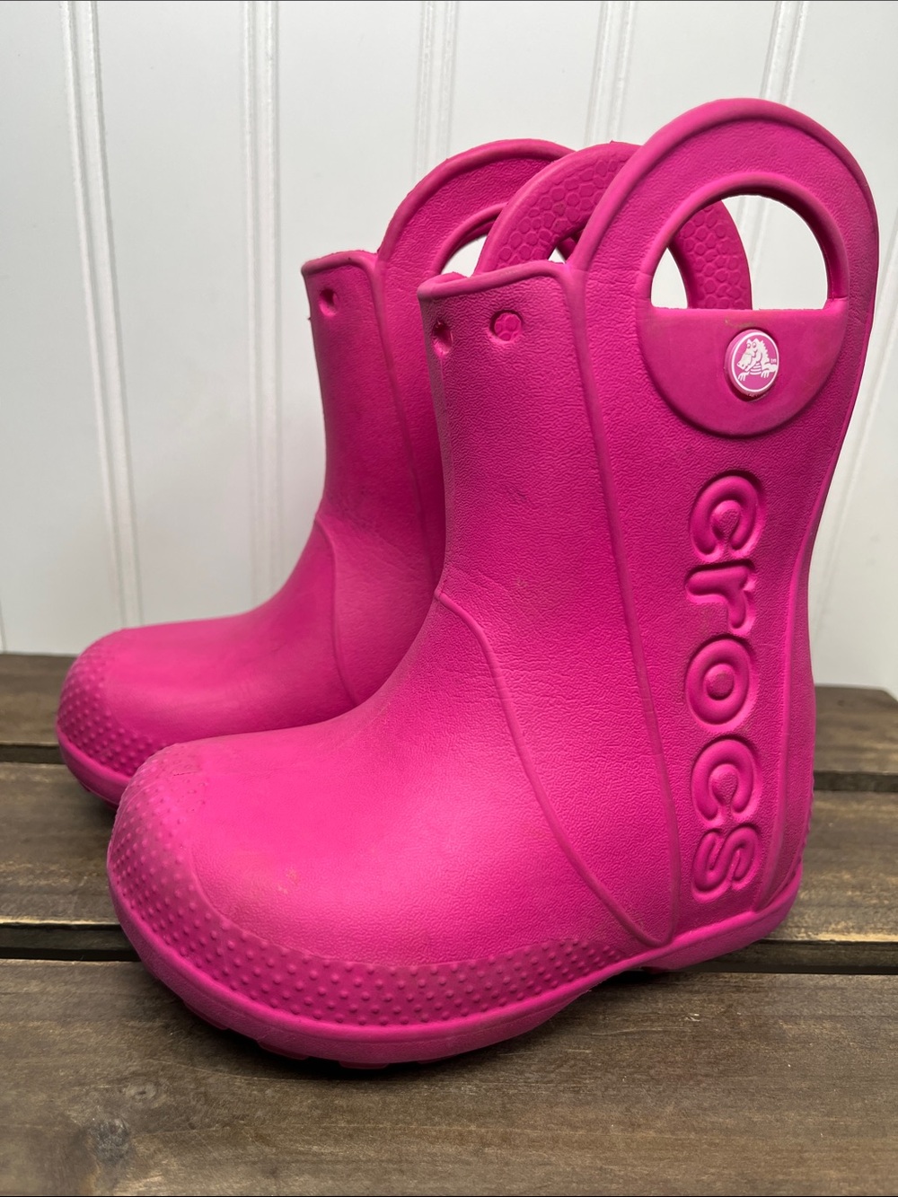 CROCS Kids Bright Pink Handle Rain Boots